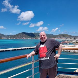 Meet your Posher, Thomas